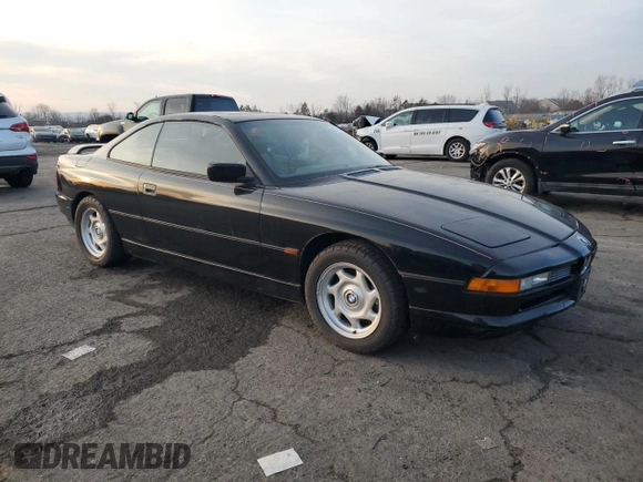 1995 BMW 8 Series z VIN WBAEF6320SCC89547, wystawiony jako Copart lot #86168634 z przebiegiem 93 256 mil mil oraz Czysty tytuł • Clean title. Historia ofert i sprzedaży dostępna na DreamBid. Obrazek 4.