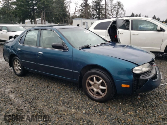 1997 Nissan Altima XE with VIN 1N4BU31D3VC222205, listed as a Copart auction lot 84018274 with 261,349 mi miles and Salvage Title. Bid and sale history available at carsss.com. Image 4.