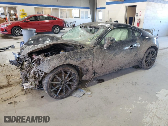 2022 Toyota GR86 Premium with VIN JF1ZNBF18N8758073, listed as a Copart auction lot 77229144 with 15,586 mi miles and Salvage Title. Bid and sale history available at carsss.com. Image 1.