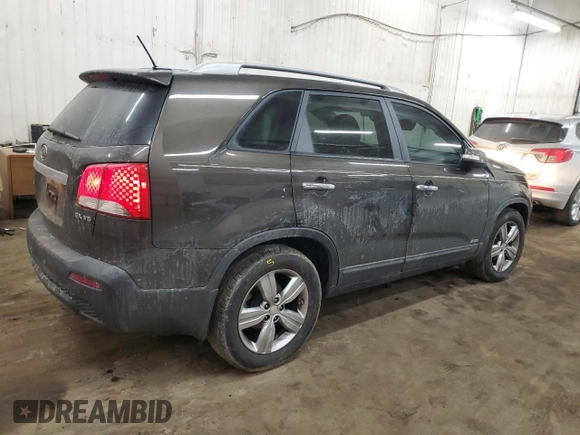 2012 Kia Sorento EX with VIN 5XYKUDA29CG234253, listed as a Copart auction lot 46803895 with 137,009 mi miles and Salvage Title. Bid and sale history available at carsss.com. Image 3.