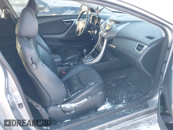 2013 Hyundai Elantra Coupe SE with VIN KMHDH6AE8DU009840, listed as a IAAI auction lot 41409231 with 176,445 mi miles. Bid and sale history available at carsss.com. Image 5.