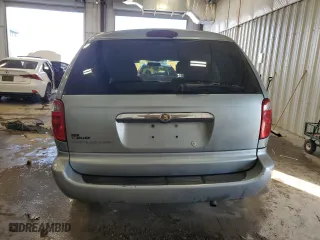 2006 Chrysler Town & Country SWB with VIN 1A4GP45R76B519692, listed as a Copart auction lot 75724614 with 166,049 mi miles and Non Repairable. Bid and sale history available at carsss.com. Image 6.