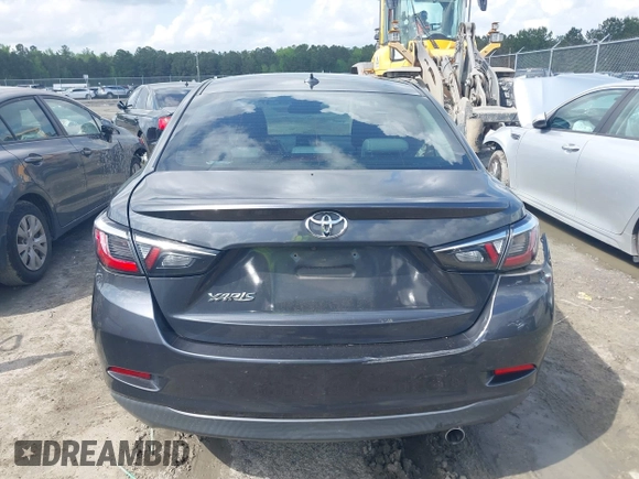 2019 Toyota Yaris L z VIN 3MYDLBYV4KY528641, wystawiony jako IAAI lot #41935993 z przebiegiem 61 940 mil mil oraz . Historia ofert i sprzedaży dostępna na DreamBid. Obrazek 16.