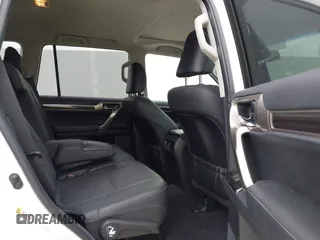 2015 Lexus GX 460 with VIN JTJBM7FX3F5107661, listed as a IAAI auction lot 41553229 with 45,436 mi miles and . Bid and sale history available at carsss.com. Image 8.