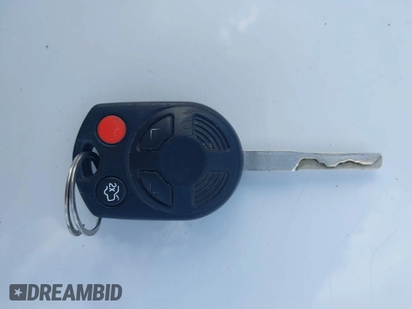 2013 Ford Focus SE с VIN 1FADP3F21DL286023, выставлен на аукционе IAAI как лот 42648809 с пробегом 179 158 миль миль и . История ставок и продаж доступна на DreamBid. Изображение 11.