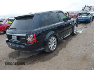 2012 Land Rover Range Rover Sport HSE Lux z VIN SALSK2D41CA718983, wystawiony jako IAAI lot #41172671 z przebiegiem 182 086 mil mil oraz . Historia ofert i sprzedaży dostępna na DreamBid. Obrazek 4.