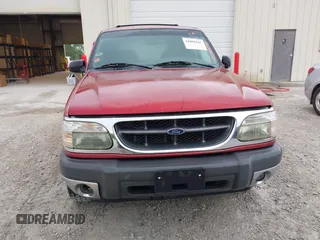 2000 Ford Explorer XLT z VIN 1FMZU83P7YUB75946, wystawiony jako IAAI lot #42082045 z przebiegiem 192 667 mil mil oraz . Historia ofert i sprzedaży dostępna na DreamBid. Obrazek 6.
