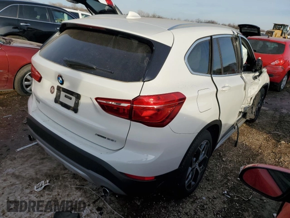 2018 BMW X1 xDrive28i with VIN WBXHT3C34J5L26974, listed as a Copart auction lot 72860592 with 45,220 mi miles. Bid and sale history available at carsss.com. Image 3.