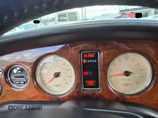 2001 Bentley Arnage with VIN SCBLC31E91CX06337, listed as a Copart auction lot 51250285 with 51,938 mi miles and Clean Title. Bid and sale history available at DreamBid. Image 8.
