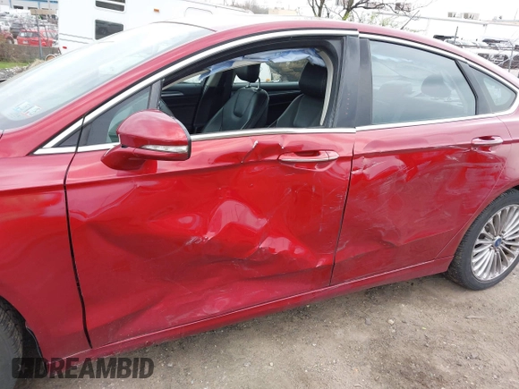 2013 Ford Fusion Titanium with VIN 3FA6P0K99DR174095, listed as a IAAI auction lot 42037806 with 81,514 mi miles. Bid and sale history available at carsss.com. Image 6.
