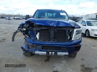 2017 Nissan Titan Pro-4X z VIN 1N6BA1F45HN519305, wystawiony jako IAAI lot #41689197 z przebiegiem 116 562 mil mil oraz . Historia ofert i sprzedaży dostępna na DreamBid. Obrazek 12.