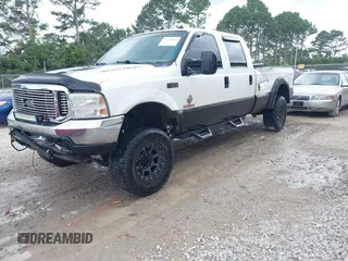2003 Ford F-350 XL z VIN 1FTSW31P23ED37930, wystawiony jako IAAI lot #42341869 z przebiegiem 313 413 mil mil oraz . Historia ofert i sprzedaży dostępna na DreamBid. Obrazek 2.