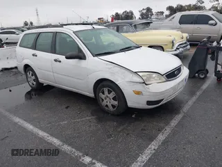2007 Ford Focus SE с VIN 1FAHP36N37W171163, выставлен на аукционе IAAI как лот 41524505 с пробегом 185 506 миль миль и . История ставок и продаж доступна на DreamBid. Изображение 1.