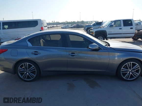 2015 Infiniti Q50 Premium with VIN JN1BV7AP8FM331055, listed as a IAAI auction lot 41828967 with 110,683 mi miles. Bid and sale history available at carsss.com. Image 14.