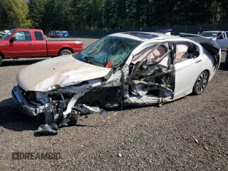 2015 Honda Accord Touring z VIN 1HGCR6F74FA010545, wystawiony jako Copart lot #56986815 z przebiegiem Nie podano mil oraz Szkoda całkowita • Salvage title. Historia ofert i sprzedaży dostępna na DreamBid. Obrazek 1.