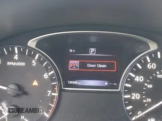 2017 Nissan Altima SR z VIN 1N4AL3AP3HC271465, wystawiony jako IAAI lot #42716097 z przebiegiem 159 349 mil mil oraz . Historia ofert i sprzedaży dostępna na DreamBid. Obrazek 7.