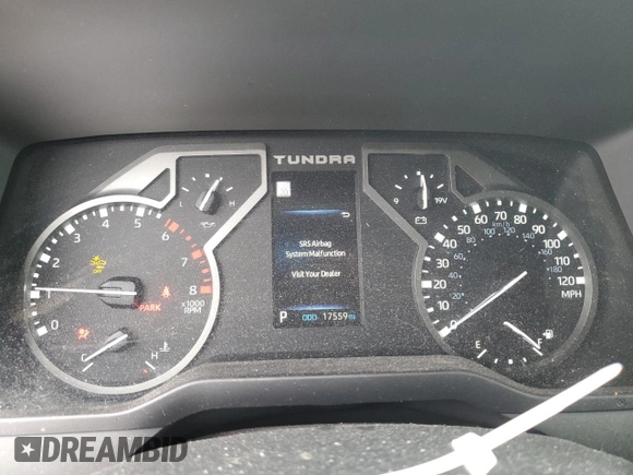 2024 Toyota Tundra z VIN 5TFKB5GD3RX002628, wystawiony jako Copart lot #43646195 z przebiegiem 17 559 mil mil oraz Czysty tytuł • Clean title. Historia ofert i sprzedaży dostępna na DreamBid. Obrazek 9.
