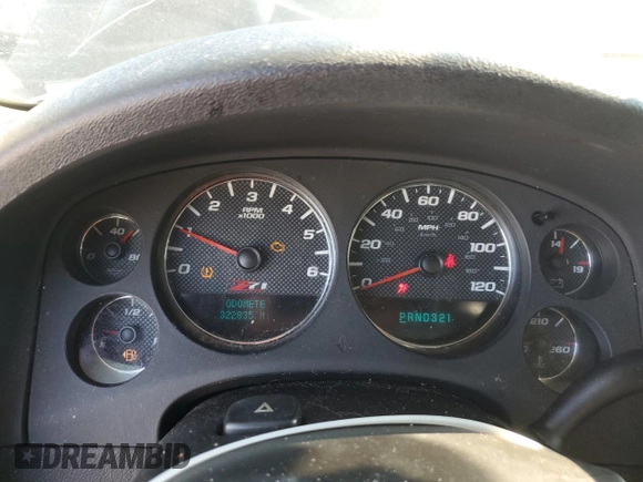 2007 Chevrolet Avalanche 1LT with VIN 3GNFK12307G266813, listed as a Copart auction lot 62402125 with 322,835 mi miles and Clean title. Bid and sale history available at DreamBid. Image 9.