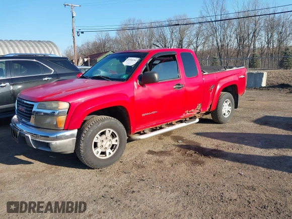 2004 GMC Canyon SLE Z71 with VIN 1GTDT196048219974, listed as a IAAI auction lot 41646302 with 227,684 mi miles. Bid and sale history available at carsss.com. Image 2.