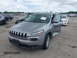 2017 Jeep Cherokee Latitude with VIN 1C4PJLCB0HW640731, listed as a IAAI auction lot 42327480 with 133,884 mi miles and . Bid and sale history available at DreamBid. Image 16.