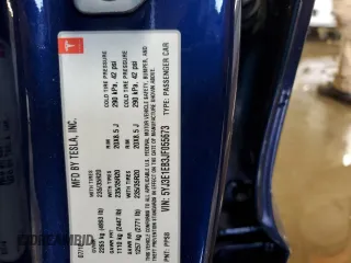 2018 Tesla Model 3 Long Range Battery z VIN 5YJ3E1EB3JF055673, wystawiony jako Copart lot #50915355 z przebiegiem 39 567 mil mil oraz Szkoda całkowita • Salvage title. Historia ofert i sprzedaży dostępna na DreamBid. Obrazek 12.