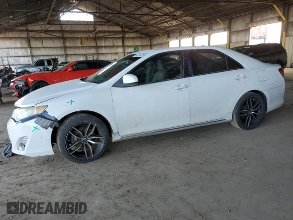 2014 Toyota Camry SE with VIN 4T1BK1FK5EU548587, listed as a Copart auction lot 48114715 with 0 mi miles and Salvage Title. Bid and sale history available at carsss.com. Image 1.