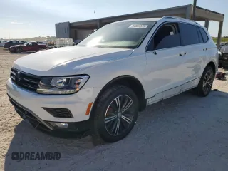 2019 Volkswagen Tiguan SE with VIN 3VV3B7AX3KM055992, listed as a Copart auction lot 49859975 with 74,647 mi miles and Salvage Title. Bid and sale history available at DreamBid. Image 1.