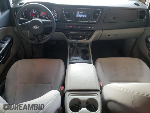 2018 Kia Sedona L with VIN KNDMA5C17J6408784, listed as a Copart auction lot 44455015 with 136,704 mi miles and Non Repairable. Bid and sale history available at carsss.com. Image 8.