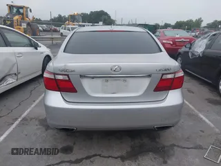 2008 Lexus LS 460 z VIN JTHBL46F985063226, wystawiony jako IAAI lot #42334121 z przebiegiem 199 620 mil mil oraz . Historia ofert i sprzedaży dostępna na DreamBid. Obrazek 16.