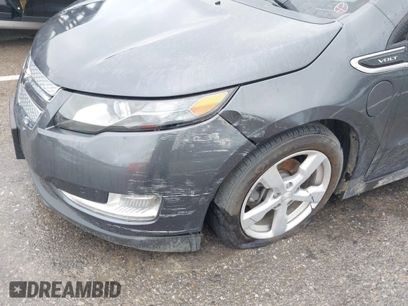 2012 Chevrolet Volt with VIN 1G1RD6E48CU125005, listed as a IAAI auction lot 42127083 with 133,823 mi miles and . Bid and sale history available at carsss.com. Image 6.
