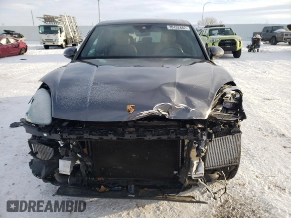 2020 Porsche Cayenne z VIN WP1AA2AY7LDA00154, wystawiony jako Copart lot #70432882 z przebiegiem 42 898 mil mil oraz . Historia ofert i sprzedaży dostępna na DreamBid. Obrazek 5.