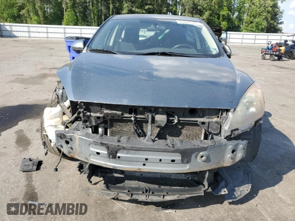 2013 Mazda 3 i Touring with VIN JM1BL1L72D1805822, listed as a Copart auction lot 55041535 with 170,914 mi miles and Salvage title. Bid and sale history available at DreamBid. Image 5.