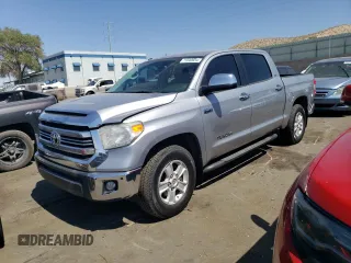 2017 Toyota Tundra 2WD SR5 with VIN 5TFEW5F15HX224868, listed as a Copart auction lot 71040654 with 117,822 mi miles and Salvage Title. Bid and sale history available at carsss.com. Image 1.