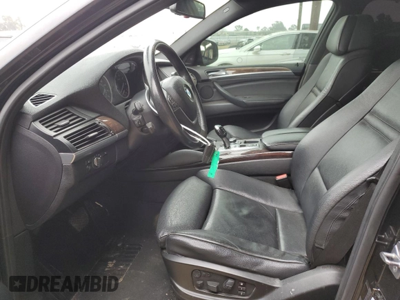 2011 BMW X6 50i with VIN 5UXFG8C56BLZ96125, listed as a Copart auction lot 84271244 with 69,732 mi miles and Salvage Title. Bid and sale history available at carsss.com. Image 7.