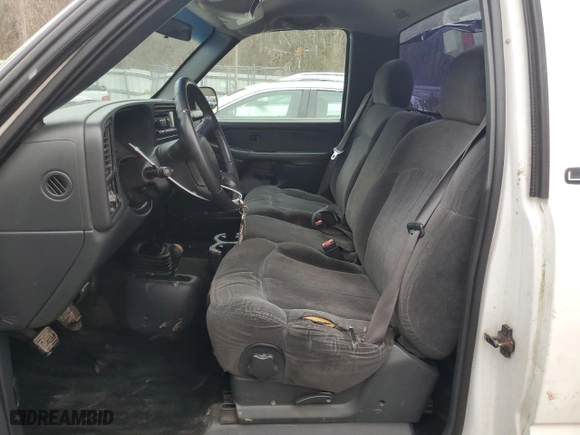 2002 Chevrolet Silverado 1500 LS with VIN 1GCEK14V82Z135222, listed as a Copart auction lot 82079734 with 121,935 mi miles and Salvage Title. Bid and sale history available at carsss.com. Image 7.