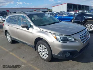 2015 Subaru Outback 2.5i Premium with VIN 4S4BSBFC2F3304949, listed as a IAAI auction lot 41771932 with 125,166 mi miles. Bid and sale history available at carsss.com. Image 1.