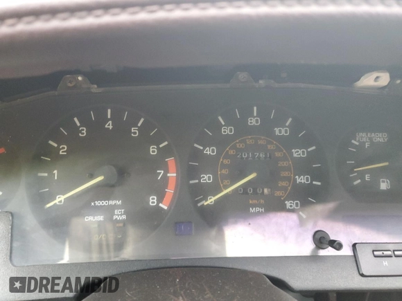 1987 Toyota Supra z VIN JT2MA70J6H0060238, wystawiony jako Copart lot #84754334 z przebiegiem 201 761 mil mil oraz Czysty tytuł • Clean title. Historia ofert i sprzedaży dostępna na DreamBid. Obrazek 9.