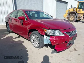 2013 Lexus ES 300h with VIN JTHBW1GG4D2001466, listed as a IAAI auction lot 41812800 with 110,662 mi miles and . Bid and sale history available at DreamBid. Image 1.