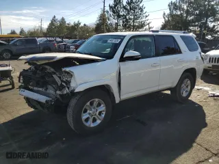 2023 Toyota 4Runner SR5 Premium with VIN JTENU5JR3P6115814, listed as a Copart auction lot 44627325 with 33,538 mi miles and Salvage Title. Bid and sale history available at carsss.com. Image 1.
