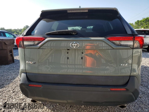2020 Toyota RAV4 XLE with VIN 2T3W1RFV3LW088881, listed as a Copart auction lot 61539905 with 27,996 mi miles and Clean title. Bid and sale history available at DreamBid. Image 6.