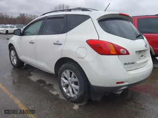 2009 Nissan Murano SL with VIN JN8AZ18U99W000617, listed as a IAAI auction lot 41847489 with 140,712 mi miles. Bid and sale history available at carsss.com. Image 3.