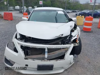 2015 Nissan Altima SL z VIN 1N4AL3AP7FN382800, wystawiony jako IAAI lot #42102763 z przebiegiem Nie podano mil oraz . Historia ofert i sprzedaży dostępna na DreamBid. Obrazek 11.