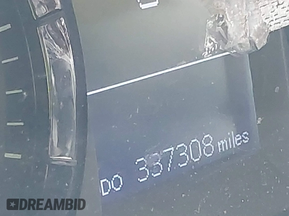 2015 Toyota Sienna LE AAS with VIN 5TDKK3DC9FS618254, listed as a IAAI auction lot 42653368 with 337,308 mi miles and . Bid and sale history available at DreamBid. Image 15.