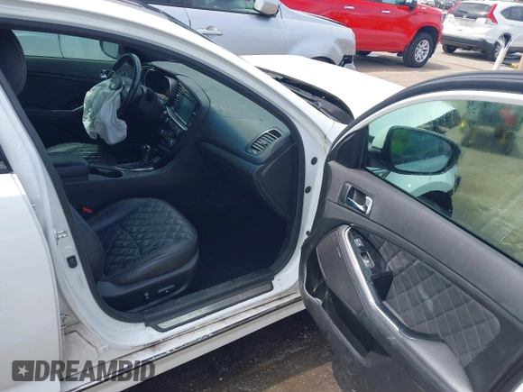 2015 Kia Optima SX Turbo with VIN 5XXGR4A68FG442949, listed as a IAAI auction lot 42297888 with 147,181 mi miles and . Bid and sale history available at DreamBid. Image 5.