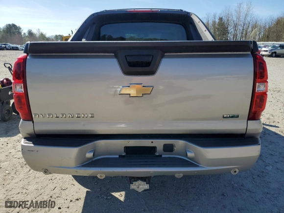 2008 Chevrolet Avalanche LT w/1LT with VIN 3GNFK12398G308364, listed as a Copart auction lot 54430575 with 212,776 mi miles and Clean Title. Bid and sale history available at carsss.com. Image 6.
