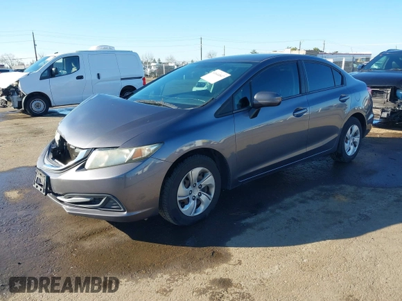 2014 Honda Civic LX z VIN 19XFB2F55EE271332, wystawiony jako IAAI lot #41644847 z przebiegiem 161 567 mil mil oraz . Historia ofert i sprzedaży dostępna na DreamBid. Obrazek 17.