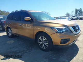 2017 Nissan Pathfinder Platinum with VIN 5N1DR2MN1HC608477, listed as a IAAI auction lot 41744400 with 137,974 mi miles. Bid and sale history available at carsss.com. Image 1.