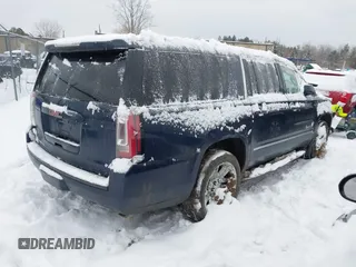 2018 GMC Yukon XL SLT with VIN 1GKS2GKC2JR394198, listed as a IAAI auction lot 41321208 with 113,645 mi miles. Bid and sale history available at carsss.com. Image 4.