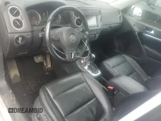 2012 Volkswagen Tiguan S with VIN WVGBV7AXXCW602058, listed as a Copart auction lot 54447845 with 152,085 mi miles and Clean Title. Bid and sale history available at DreamBid. Image 8.