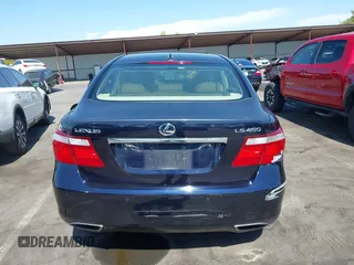 2007 Lexus LS 460 z VIN JTHBL46F175021907, wystawiony jako IAAI lot #42353354 z przebiegiem Nie podano mil oraz . Historia ofert i sprzedaży dostępna na DreamBid. Obrazek 17.
